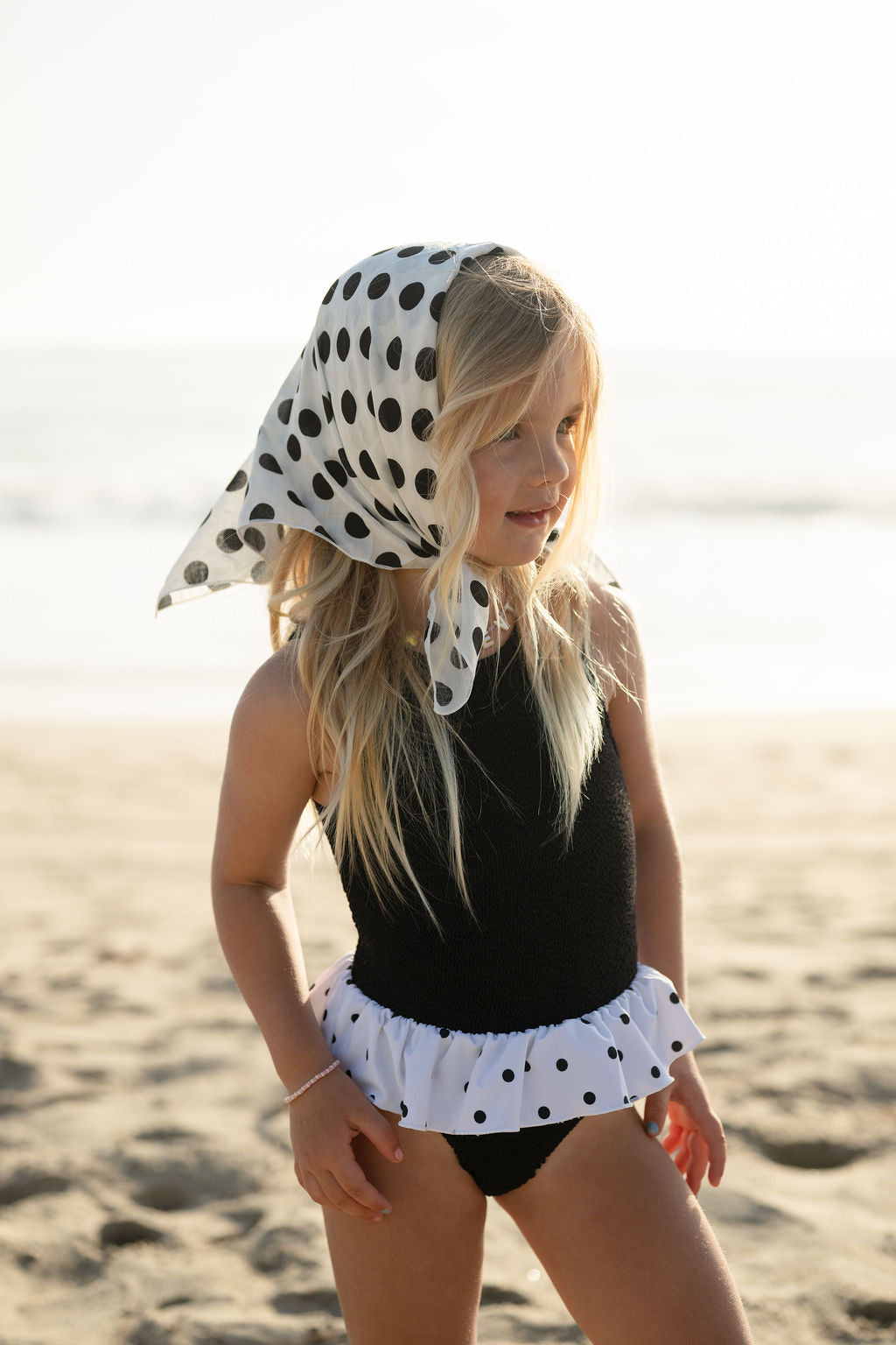 Saturday B&W Polkadot x Lolo Webb